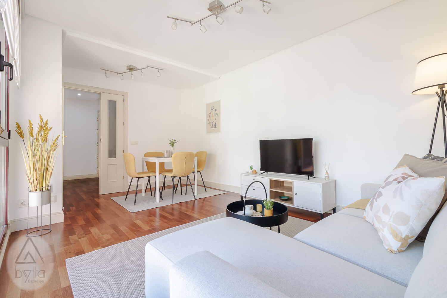 Home Staging apartamento en alquiler. Fuente del berro, Madrid.